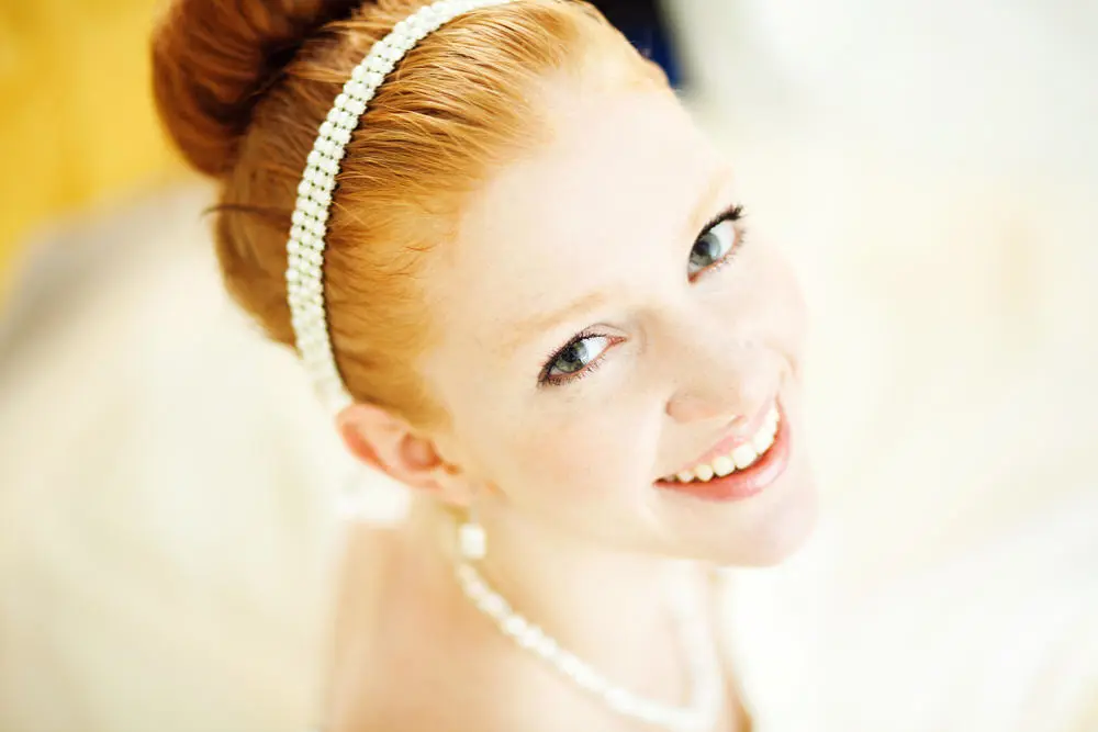 beautiful soft bridal makeup with pearl tiara